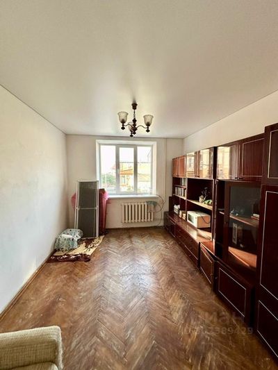 Продажа 3-комнатной квартиры 70 м², 2/2 этаж