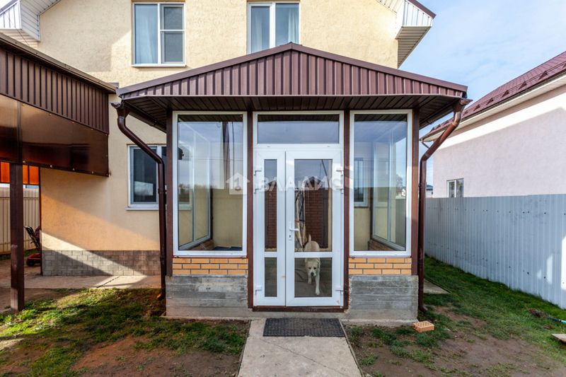 Продажа дома, 110 м², с участком 5 соток