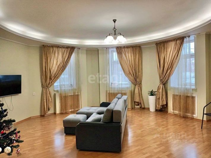 Продажа 2-комнатной квартиры 101,3 м², 2/5 этаж