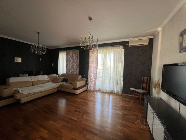 Продажа многокомнатной квартиры 157 м², 5/6 этаж