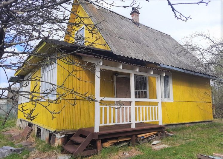 Продажа дома, 90 м², с участком 6 соток