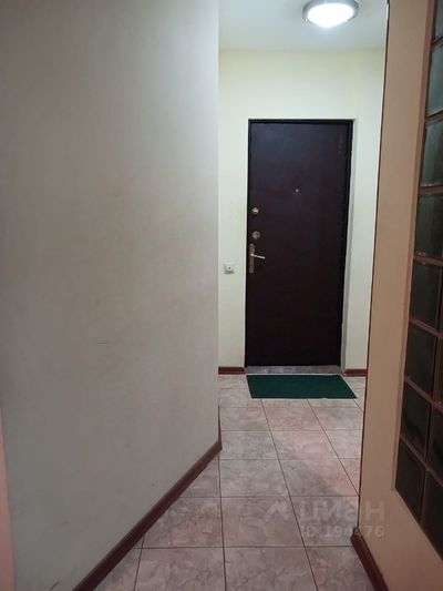 Продажа 1-комнатной квартиры 32 м², 1/9 этаж