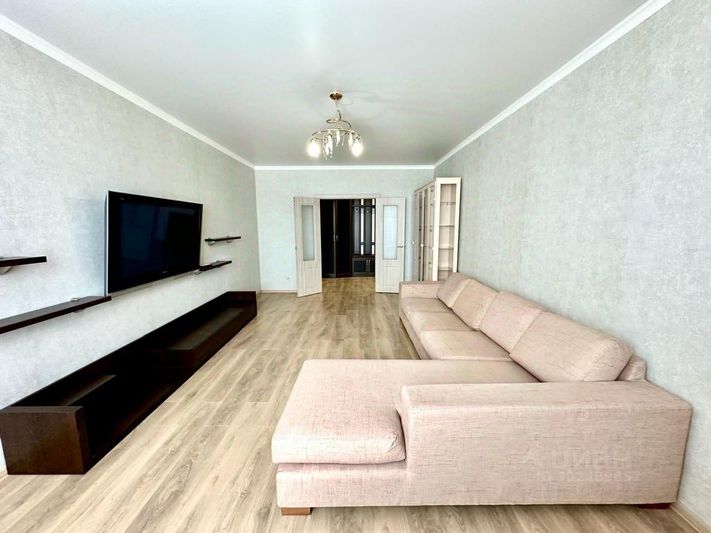 Аренда 2-комнатной квартиры 80 м², 18/24 этаж