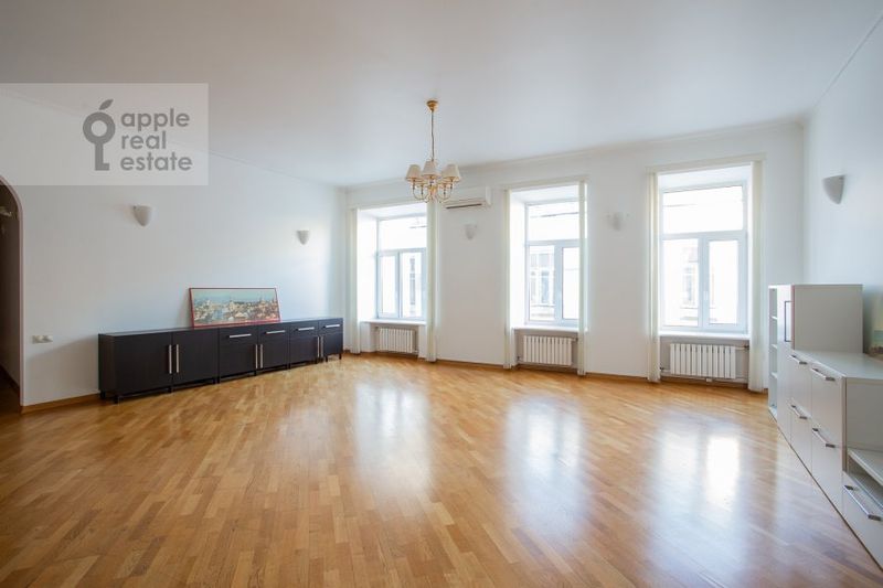 Аренда многокомнатной квартиры 170 м², 5/5 этаж