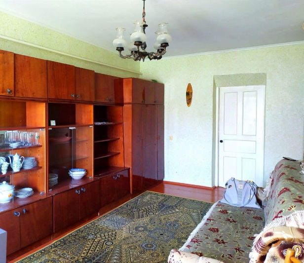 Продажа 3-комнатной квартиры 57,3 м², 1/2 этаж