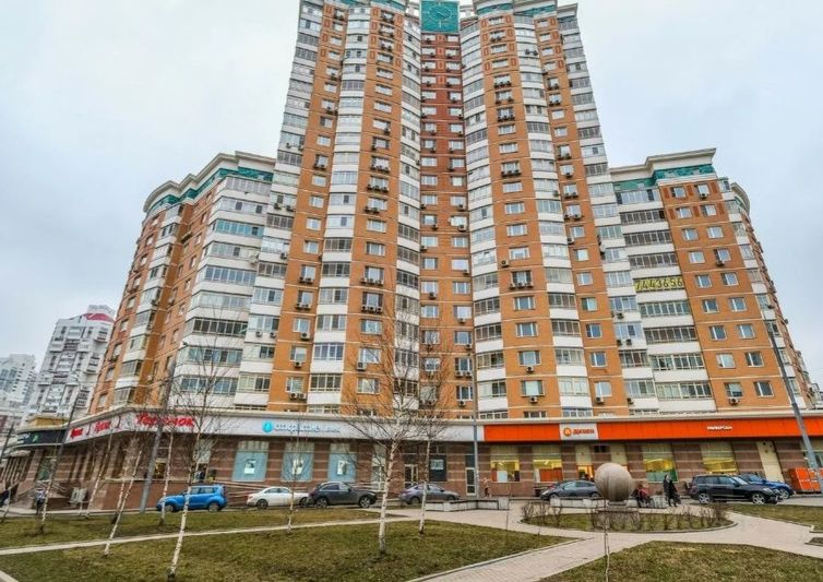 Продажа 2-комнатной квартиры 76 м², 21/26 этаж