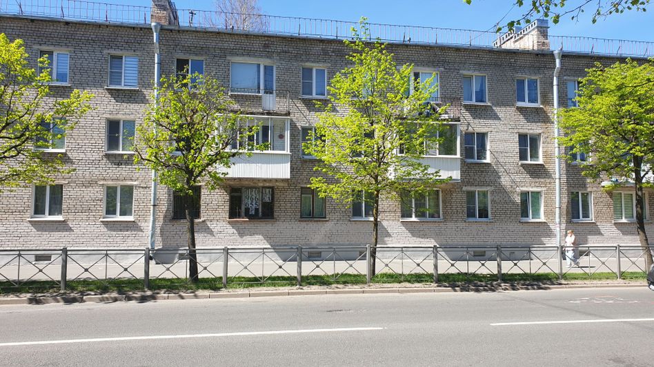 Продажа 1-комнатной квартиры 29,7 м², 1/3 этаж