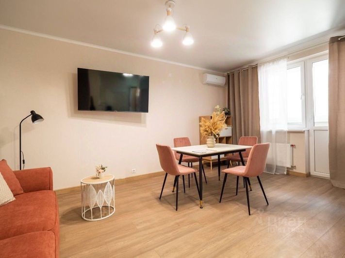 Продажа 2-комнатной квартиры 60 м², 9/24 этаж