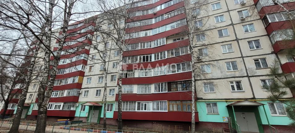 Продажа 3-комнатной квартиры 64 м², 8/10 этаж