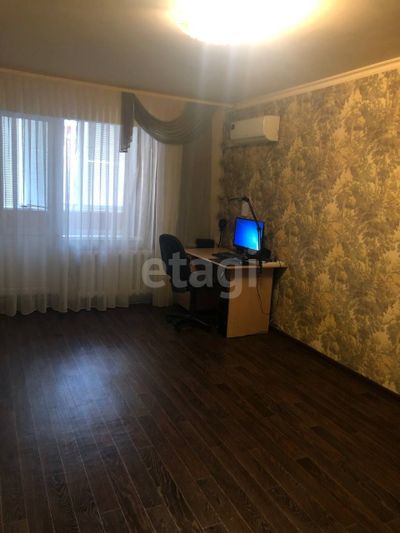 Продажа 3-комнатной квартиры 76,7 м², 2/10 этаж