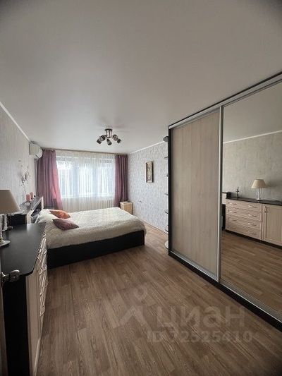 Продажа 3-комнатной квартиры 65 м², 4/5 этаж