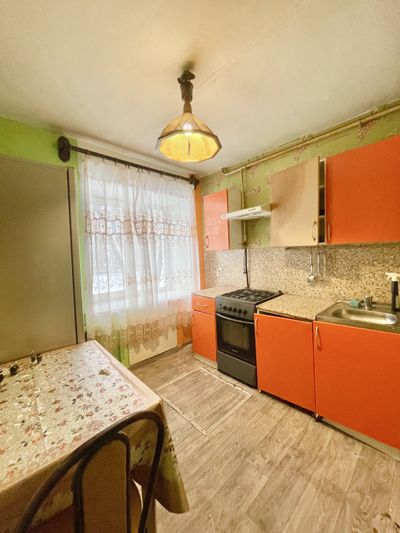 Продажа 2-комнатной квартиры 43 м², 1/5 этаж