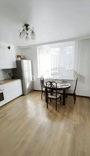 Продажа 2-комнатной квартиры 72,7 м², 3/25 этаж