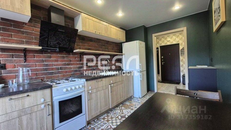 Продажа 1-комнатной квартиры 37 м², 2/3 этаж