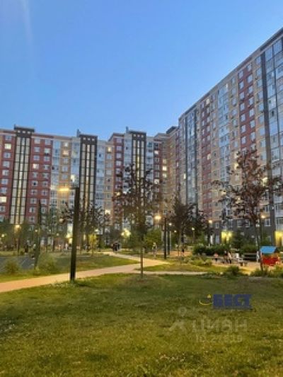 Продажа 2-комнатной квартиры 62,4 м², 8/10 этаж