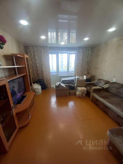 Продажа 3-комнатной квартиры 64 м², 8/9 этаж