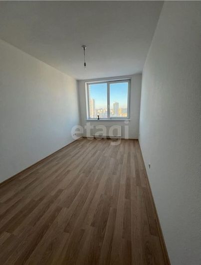 Продажа 1-комнатной квартиры 42 м², 18/23 этаж