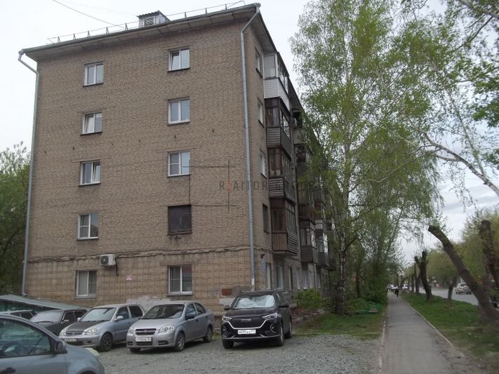 Продажа 1-комнатной квартиры 30 м², 4/5 этаж