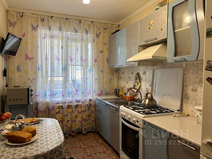 Продажа 3-комнатной квартиры 56,8 м², 3/3 этаж