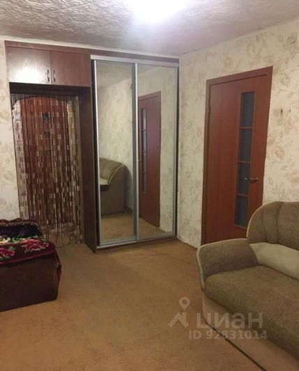 Продажа 3-комнатной квартиры 50 м², 2/2 этаж