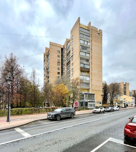 Продажа 4-комнатной квартиры 134 м², 11/12 этаж