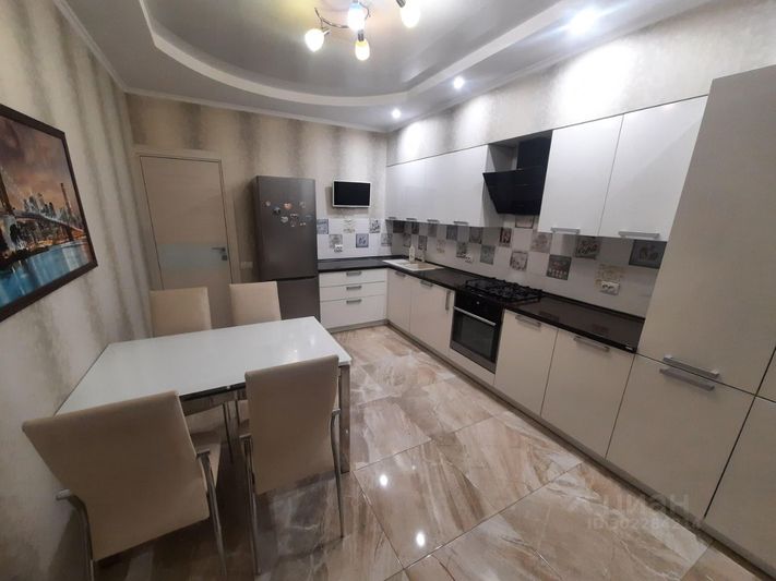 Продажа 2-комнатной квартиры 70,5 м², 5/5 этаж