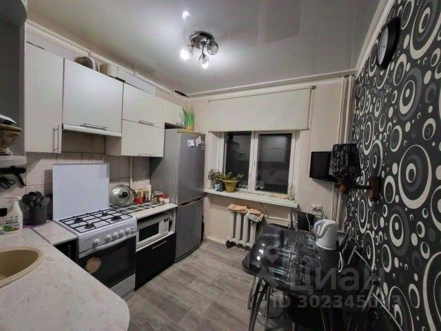 Продажа 3-комнатной квартиры 68 м², 1/2 этаж