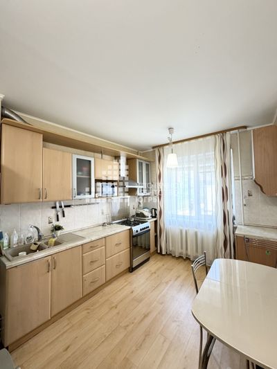 Продажа 3-комнатной квартиры 63,7 м², 1/5 этаж