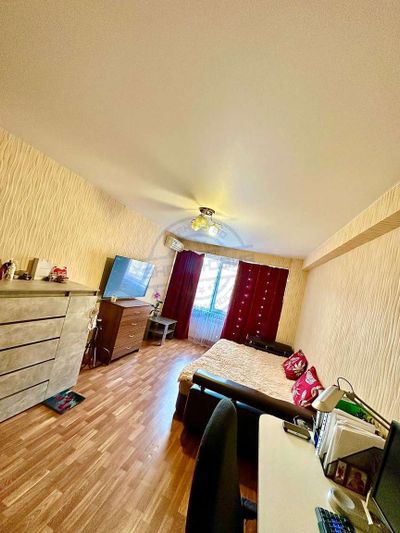 Продажа 1-комнатной квартиры 43 м², 4/10 этаж