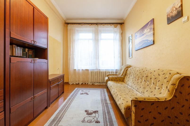 Продажа 1-комнатной квартиры 33 м², 3/4 этаж