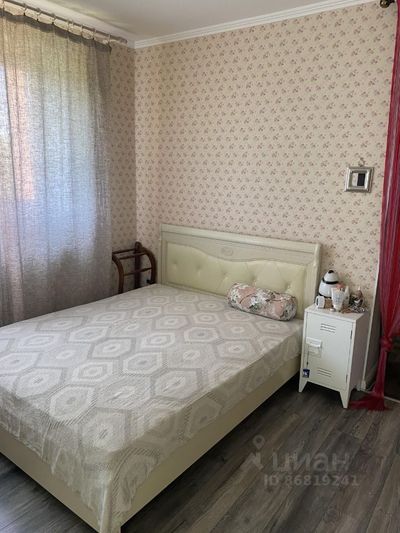 Продажа 1-комнатной квартиры 42 м², 2/3 этаж