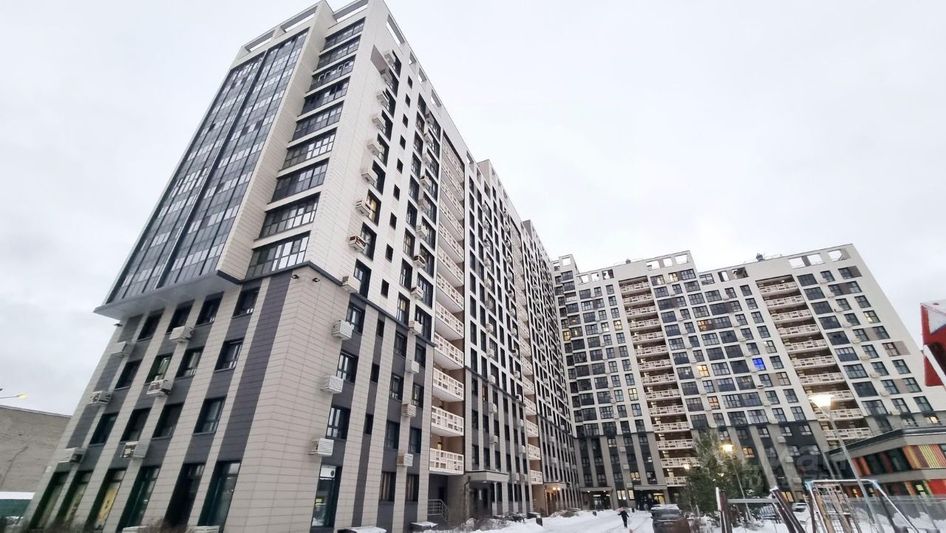 Продажа 2-комнатной квартиры 58 м², 1/18 этаж