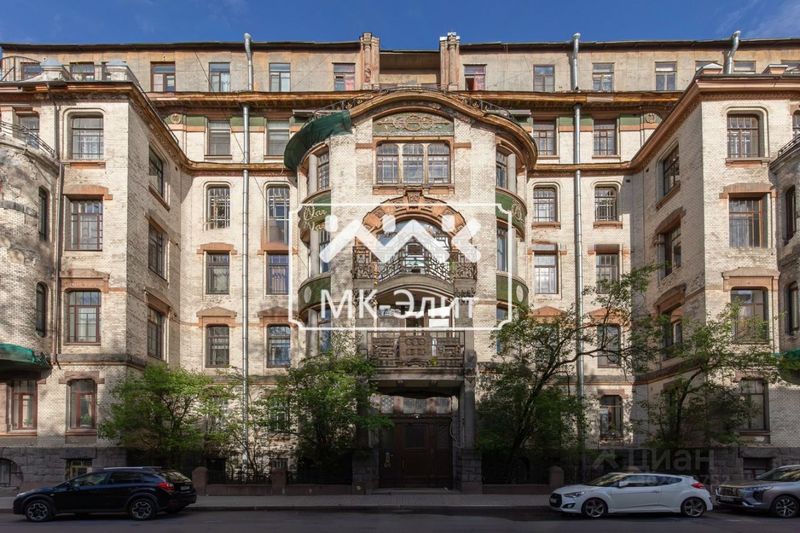 Продажа 4-комнатной квартиры 170 м², 5/6 этаж