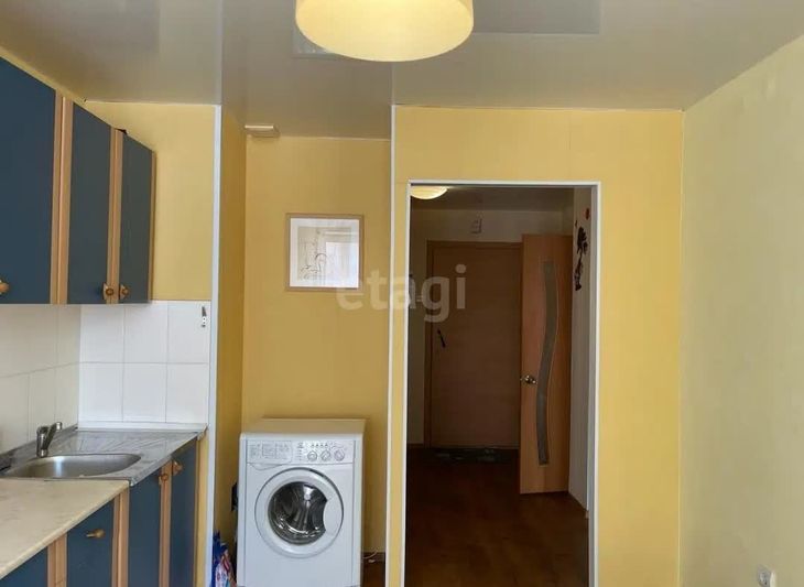 Продажа 1-комнатной квартиры 42 м², 2/10 этаж