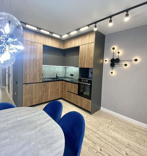 Продажа 2-комнатной квартиры 63 м², 3/9 этаж