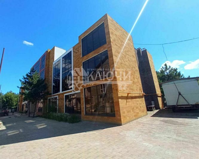 Продажа 1-комнатной квартиры 56 м², 2/2 этаж