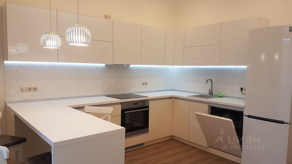 Аренда 2-комнатной квартиры 80 м², 5/8 этаж