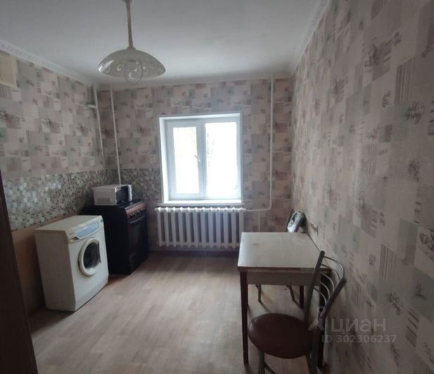 Продажа 1-комнатной квартиры 37 м², 1/10 этаж