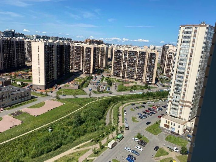 Продажа 2-комнатной квартиры 56,1 м², 21/26 этаж