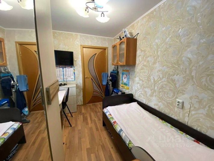 Продажа 4-комнатной квартиры 61 м², 5/5 этаж