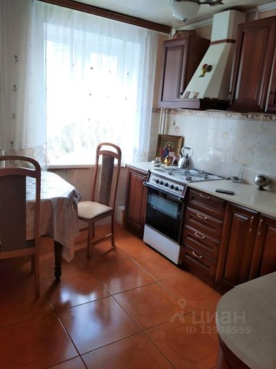 Продажа 2-комнатной квартиры 60 м², 3/5 этаж