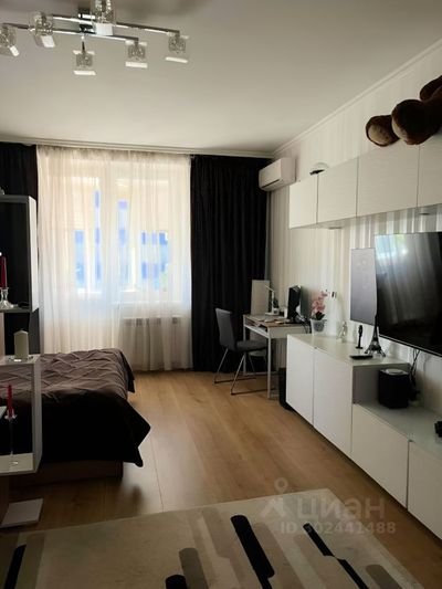 Продажа 1-комнатной квартиры 53,6 м², 8/19 этаж