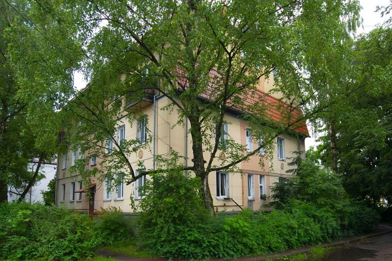 Продажа 1-комнатной квартиры 49 м², 4/5 этаж