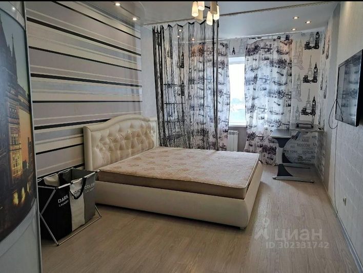 Аренда 3-комнатной квартиры 90 м², 9/10 этаж