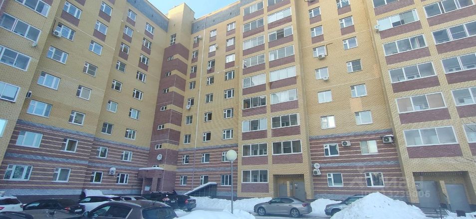 Продажа 2-комнатной квартиры 63 м², 4/9 этаж