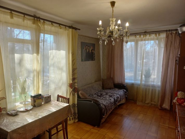 Продажа 2-комнатной квартиры 42,3 м², 2/5 этаж