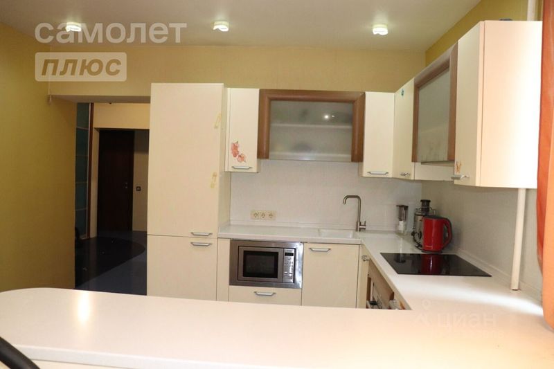 Продажа 3-комнатной квартиры 98,7 м², 1/9 этаж