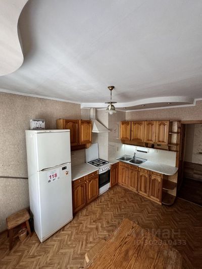 Продажа 3-комнатной квартиры 56 м², 2/9 этаж