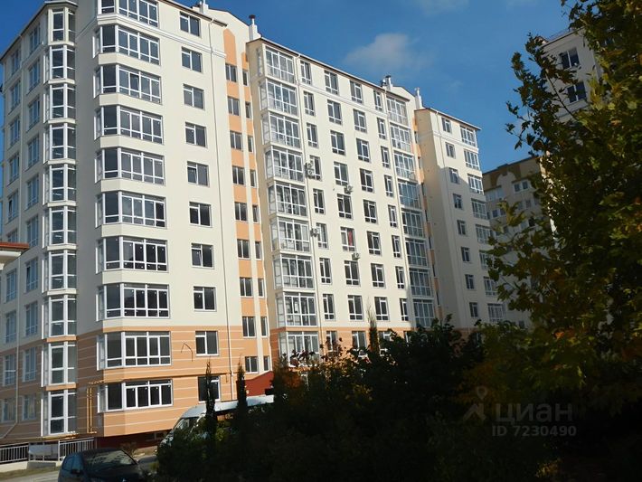 Продажа 2-комнатной квартиры 63,7 м², 1/11 этаж