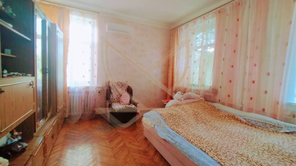 Продажа 3-комнатной квартиры 76 м², 2/2 этаж